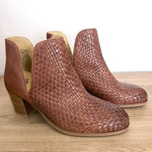 Vintage Foundry Woven Leather Ankle Boots - Brown size 9